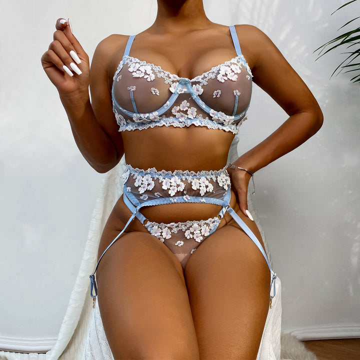 Ensemble de lingerie 3 pièces à petites fleurs