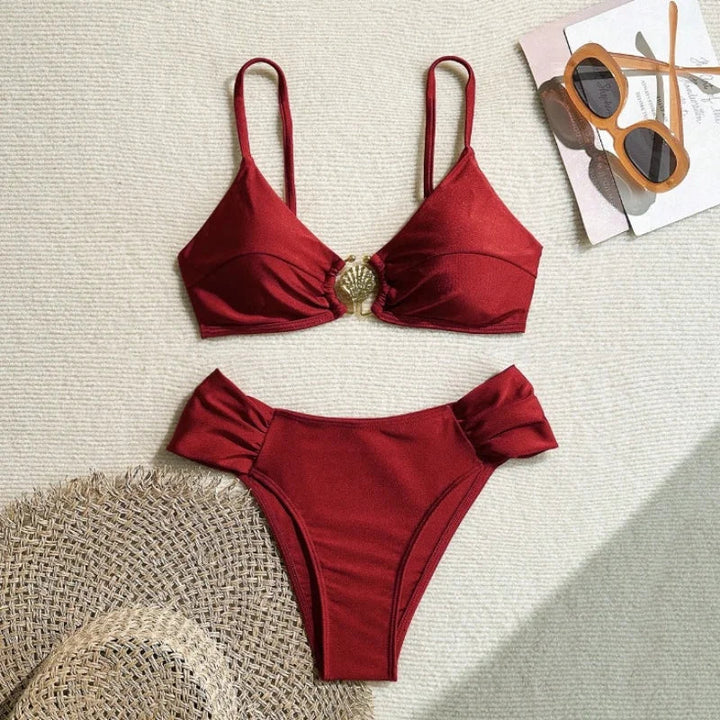 Bikini taille haute avec coquillage métallique