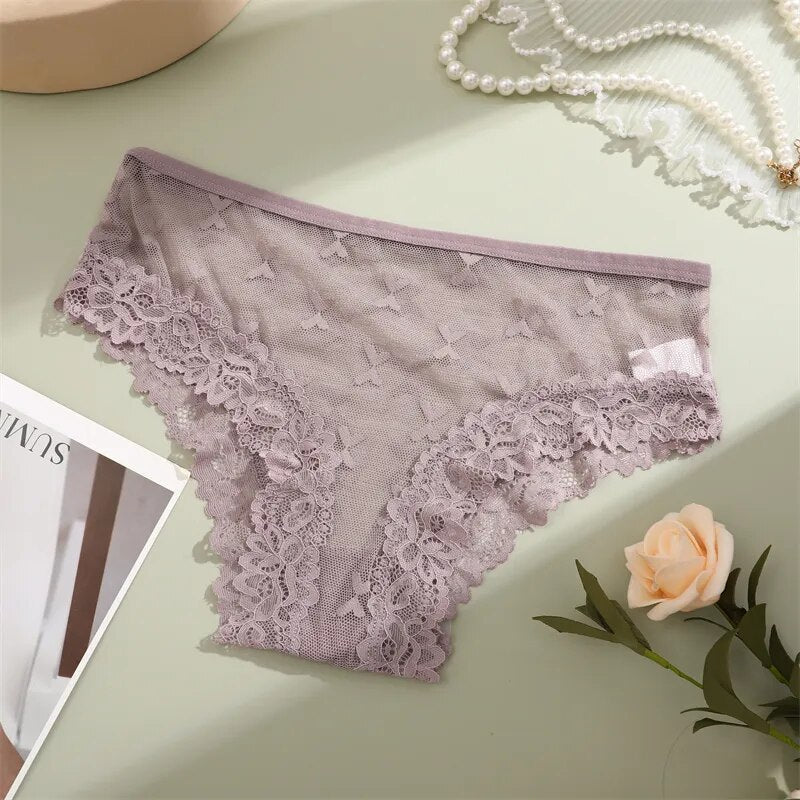 Culottes à finitions en dentelle