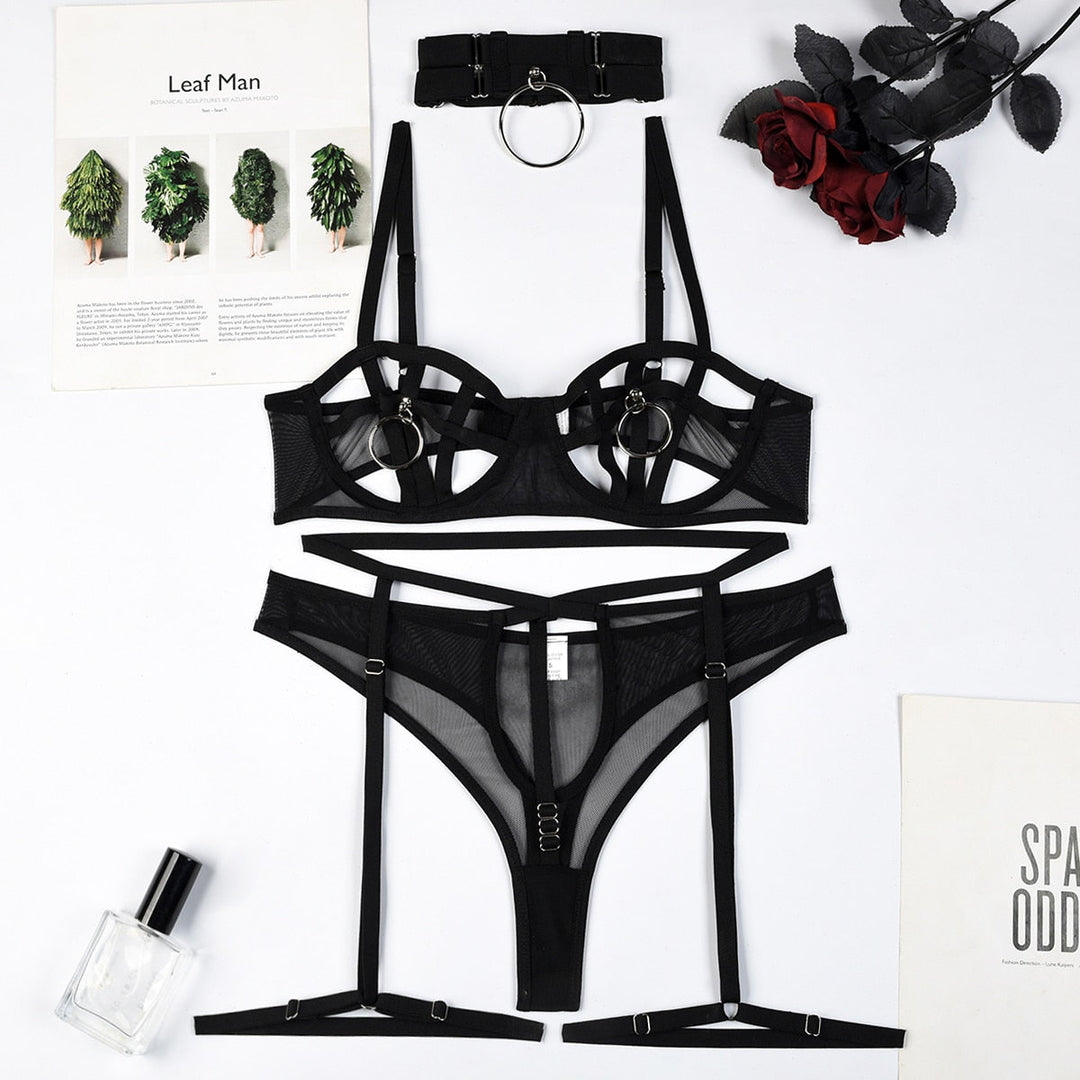 Ensemble de lingerie avec ras-de-cou