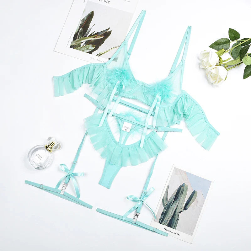 Ensemble de lingerie à pompons et volants