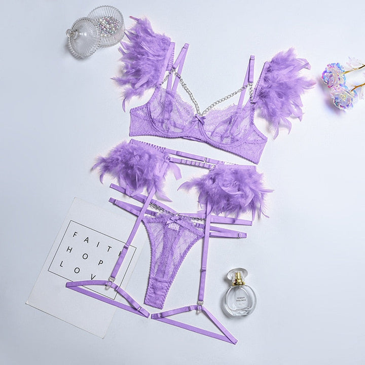 Ensemble de lingerie en dentelle sensuel 3 pièces à plumes décoratives