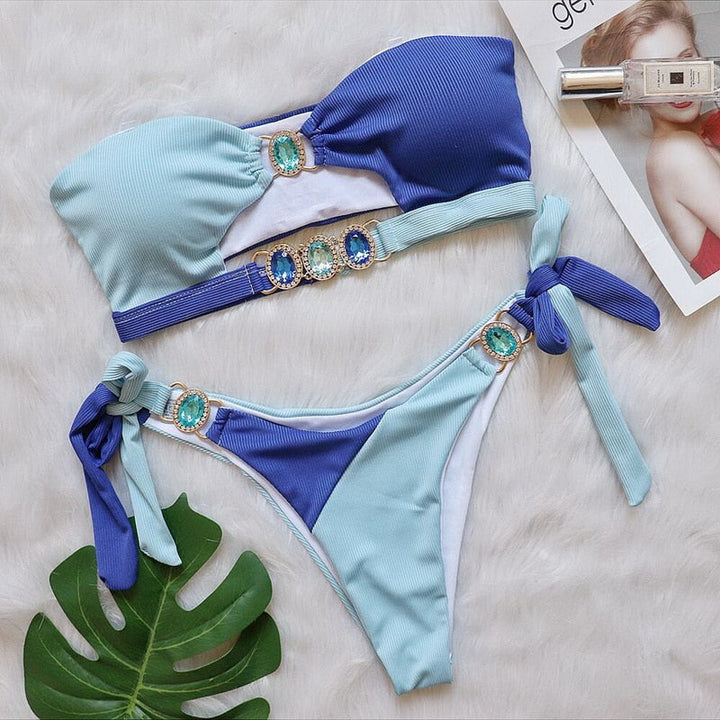 Maillot de bain 2 pièces style brésilien