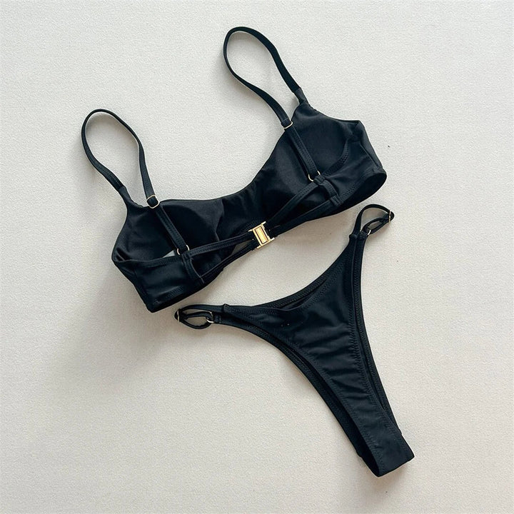 Bikini échancré