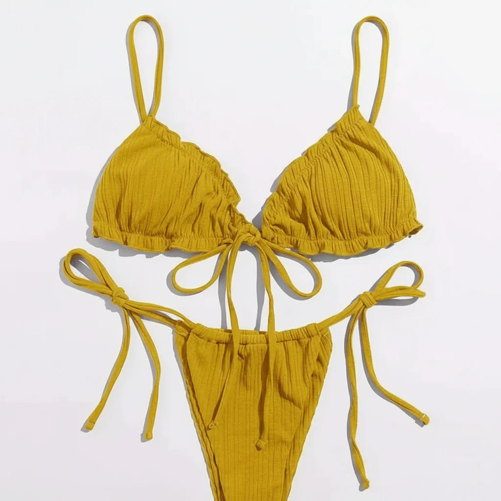 Bikini uni à laçages