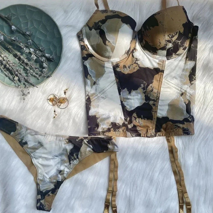 Ensemble de lingerie avec corset tie-dye