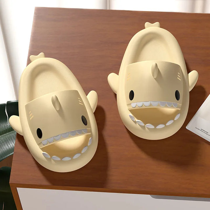 Sandales requins