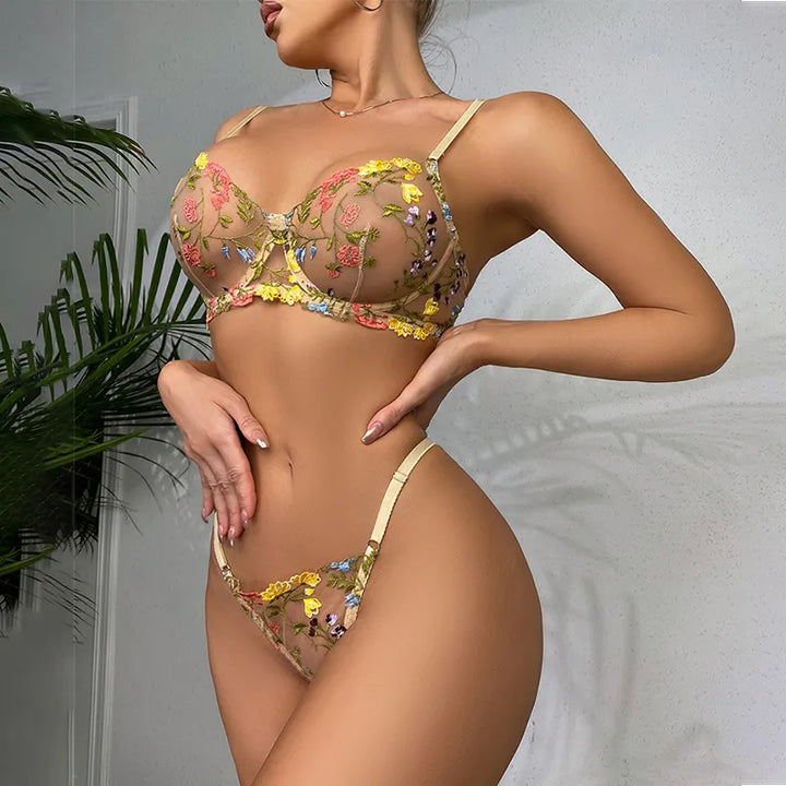 Ensemble de lingerie à fleurs brodées colorées
