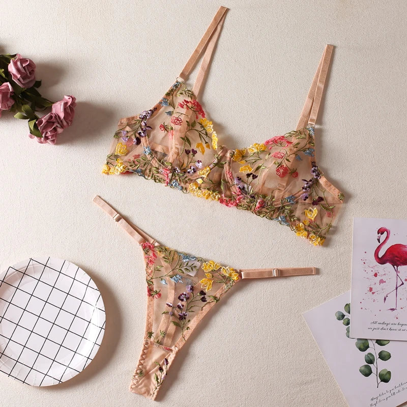 Ensemble de lingerie à fleurs brodées colorées