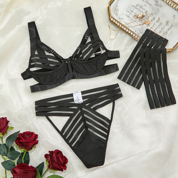 Ensemble de lingerie à brides