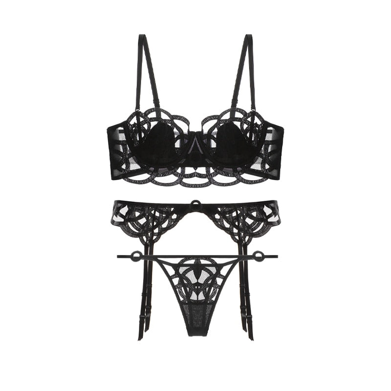 Ensemble de lingerie 3 pièces avec inserts transparents