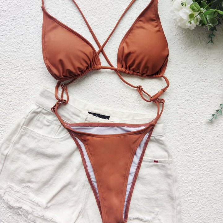 Maillot de bain une pièce à brides décoratives