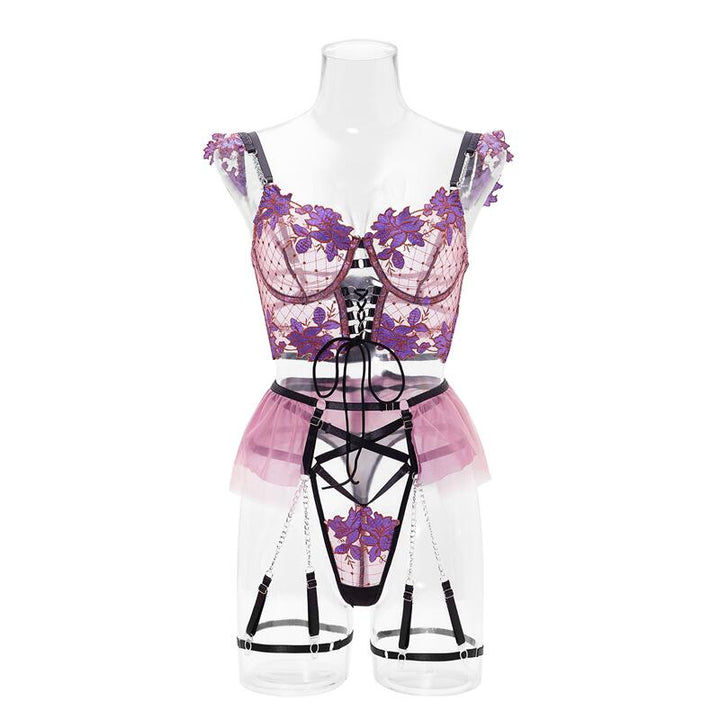 Ensemble de lingerie en dentelle à volant