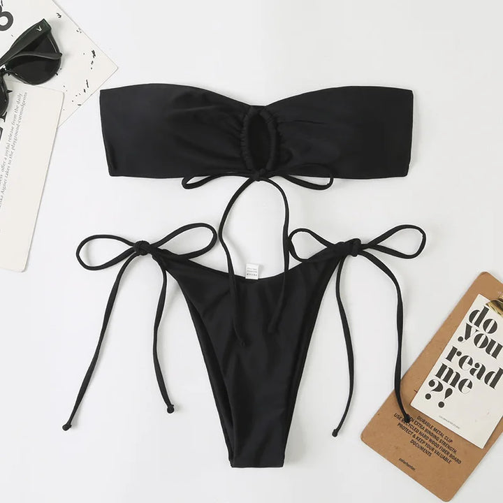 Maillot de bain bandeau 2 pièces à laçages