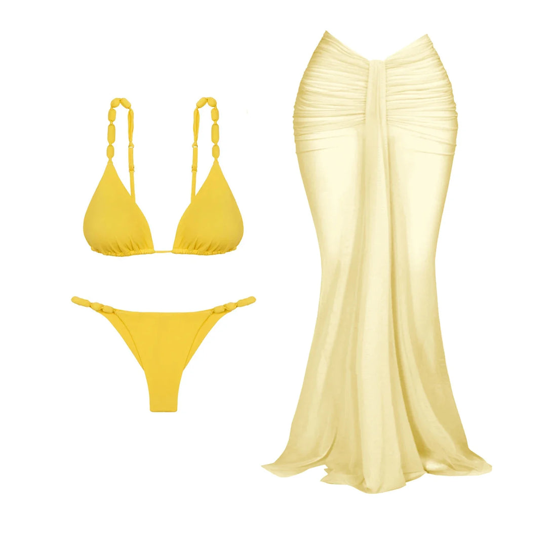 Ensemble de plage avec bikini