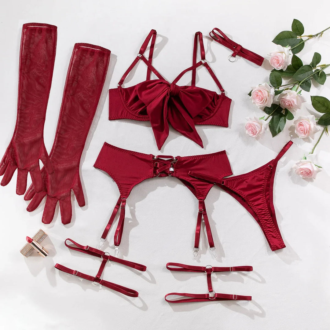 Ensemble de lingerie avec gants et porte-jarretelles