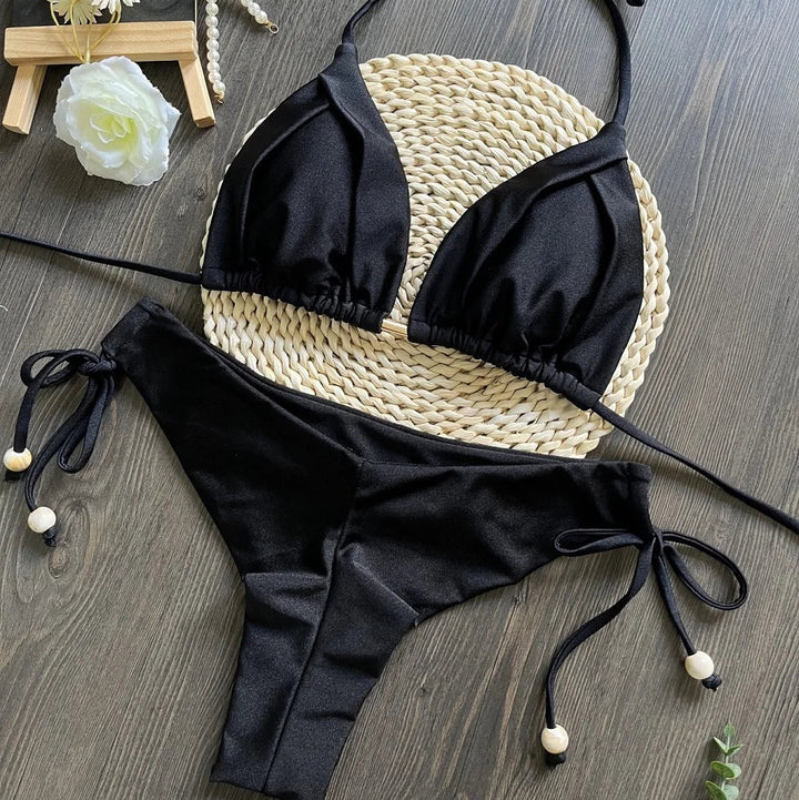 Bikini à cordons décoratifs