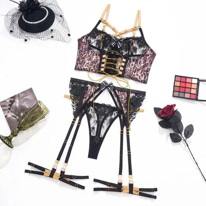 Ensemble de lingerie 4 pièces à taches