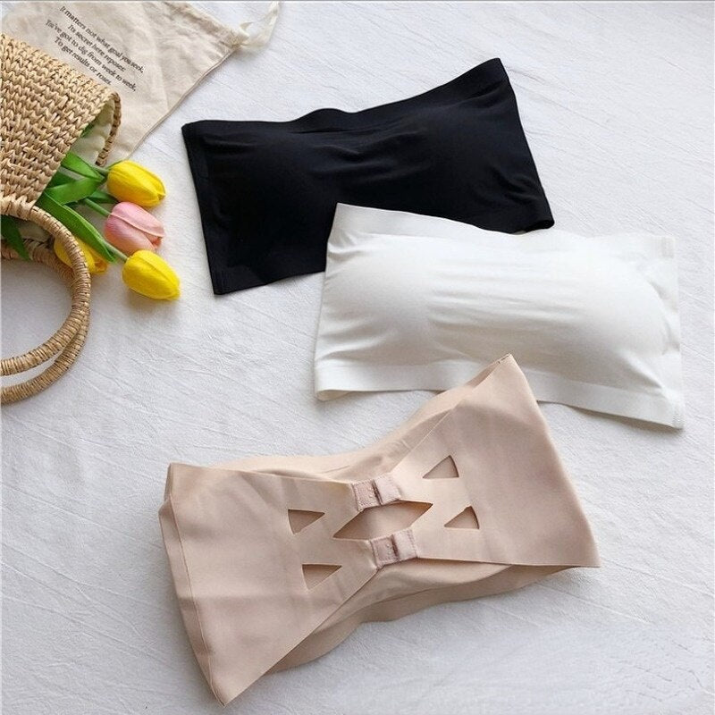 Soutien-gorge adhésif sans coutures