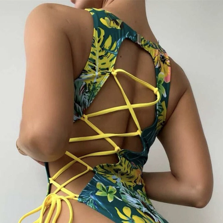 Maillot de bain à laçage décoratif
