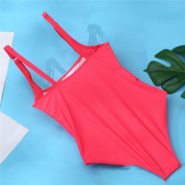 Maillot de bain une pièce sensuel