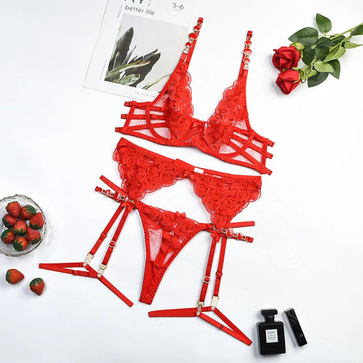 Ensemble de lingerie 3 pièces avec porte-jarretelles