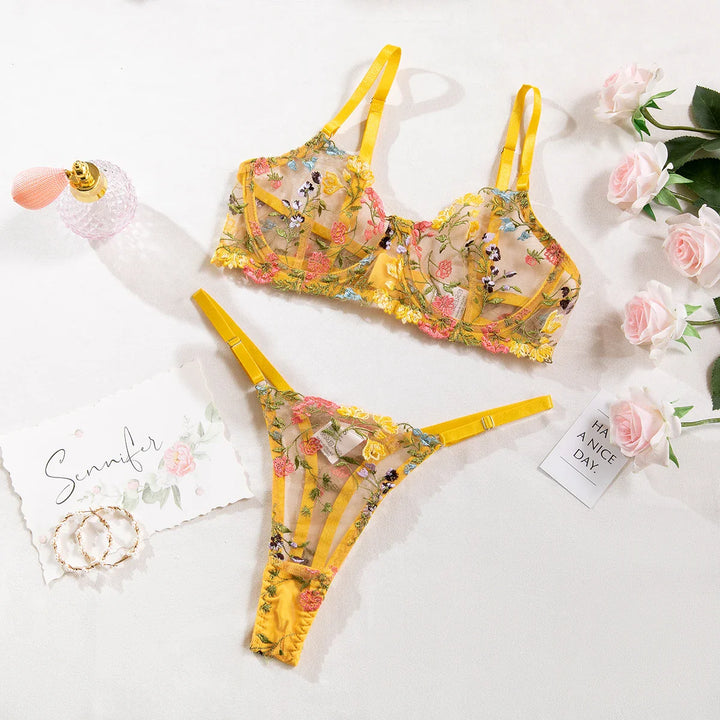Ensemble de lingerie à fleurs brodées colorées