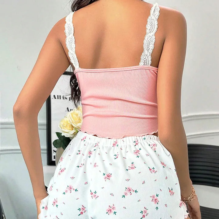 Pyjama à finitions en dentelle
