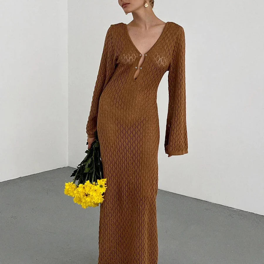 Longue robe de plage en maille