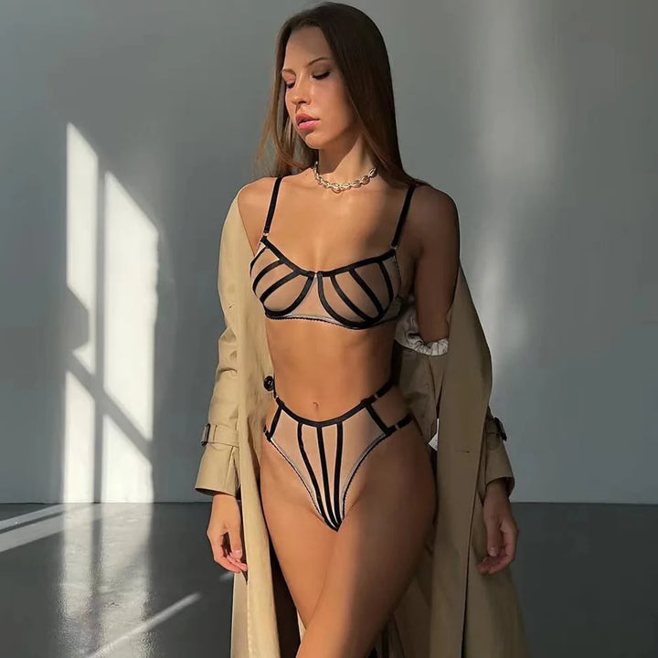 Ensemble de lingerie transparent 3 pièces