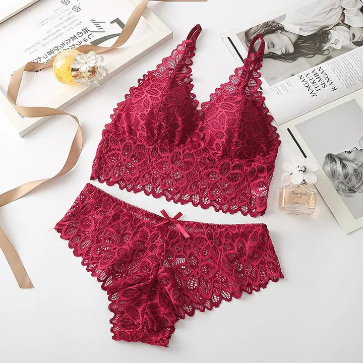 Ensemble de lingerie en dentelle à fleurs brodées