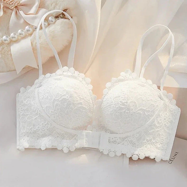 Soutien-gorge en dentelle pour petite poitrine