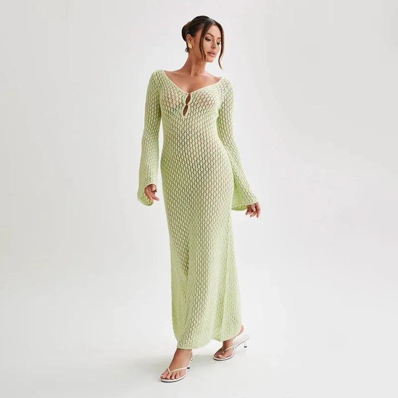 Longue robe de plage en maille