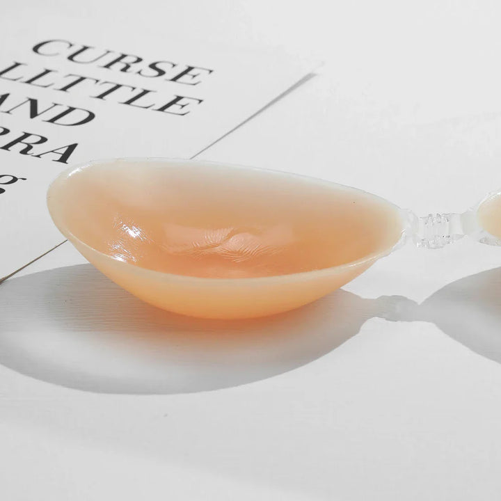Soutien-gorge adhésif en silicone