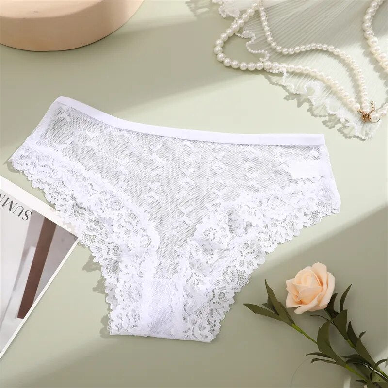 Culottes à finitions en dentelle