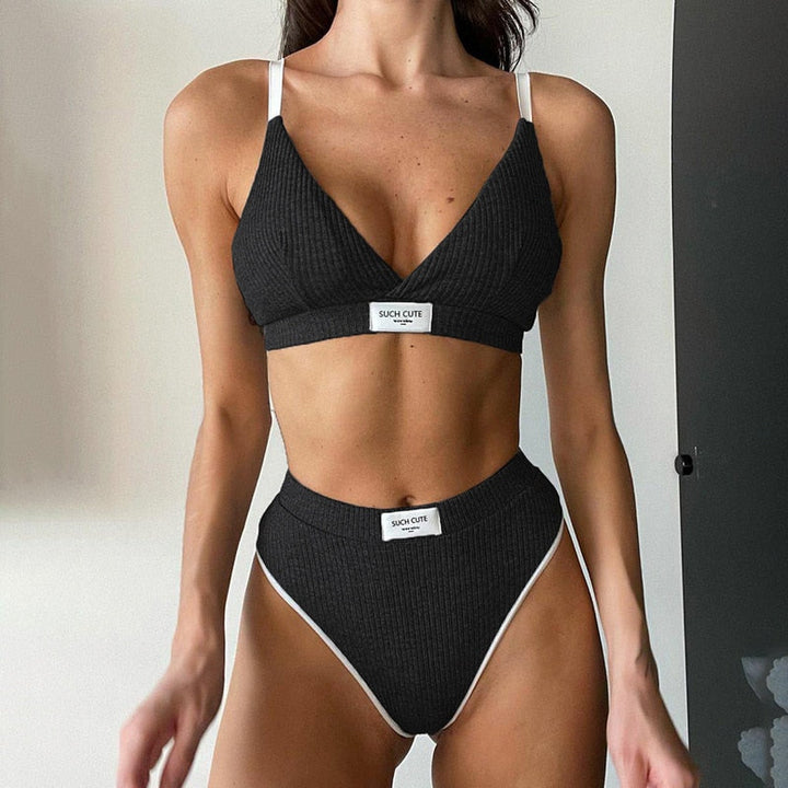 Ensemble de lingerie style sport
