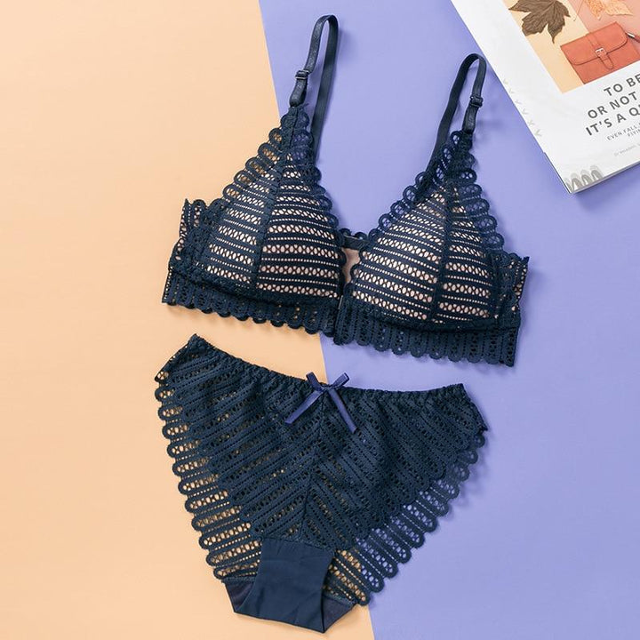 Ensemble de lingerie avec culotte