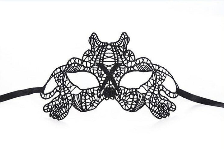 Masque de dentelle