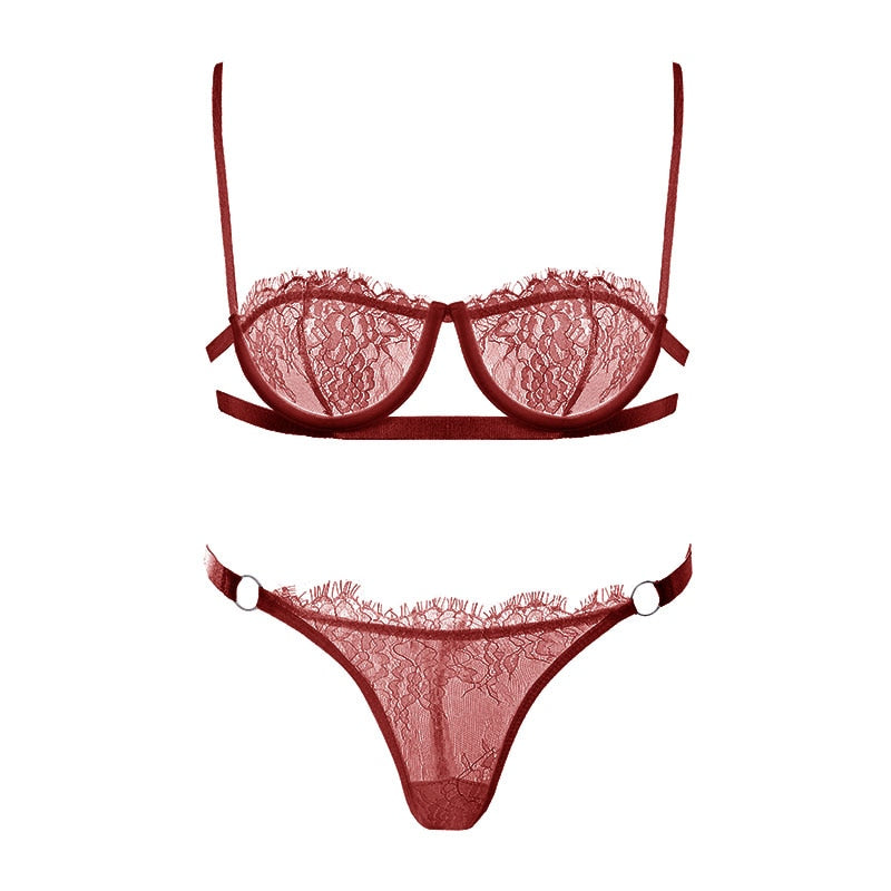 Un ensemble de sous-vêtements en dentelle