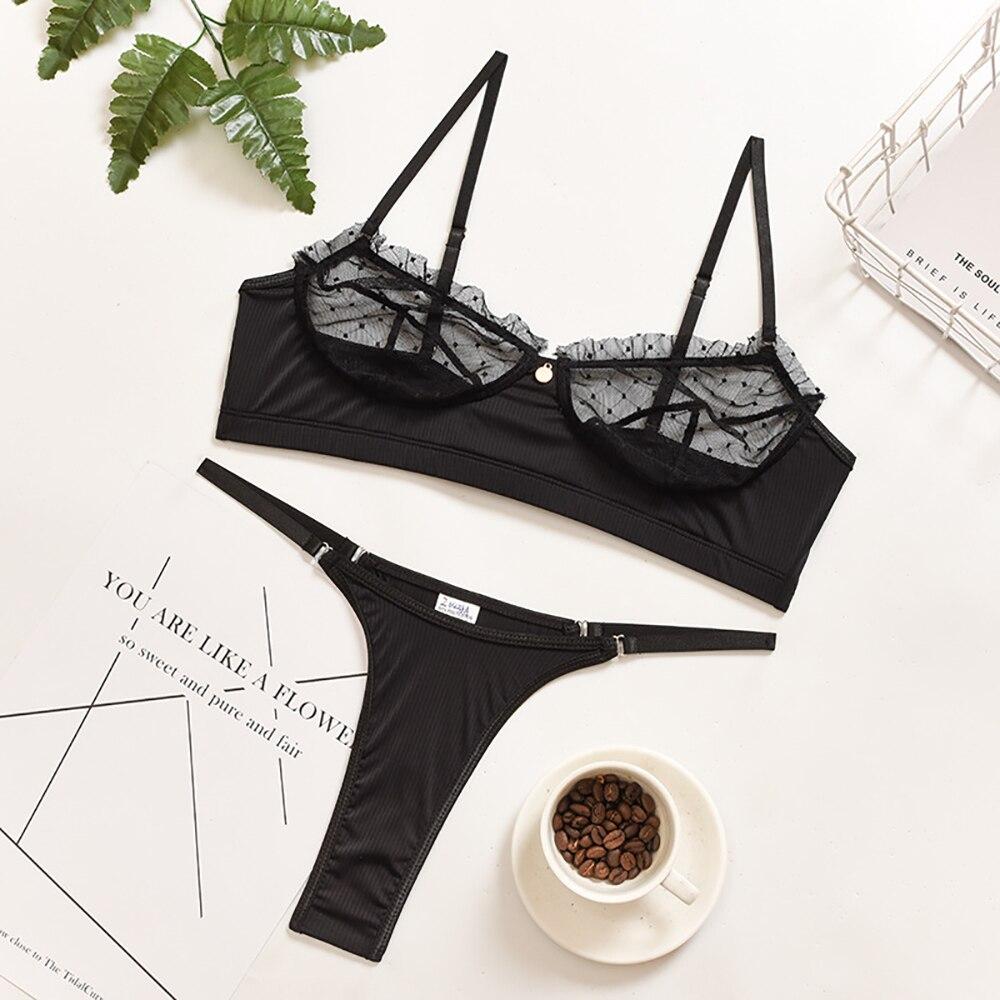 Ensemble de dentelle
