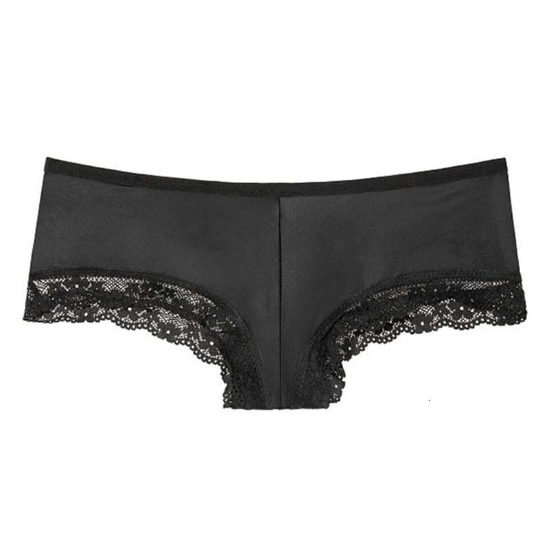 Culotte en dentelle