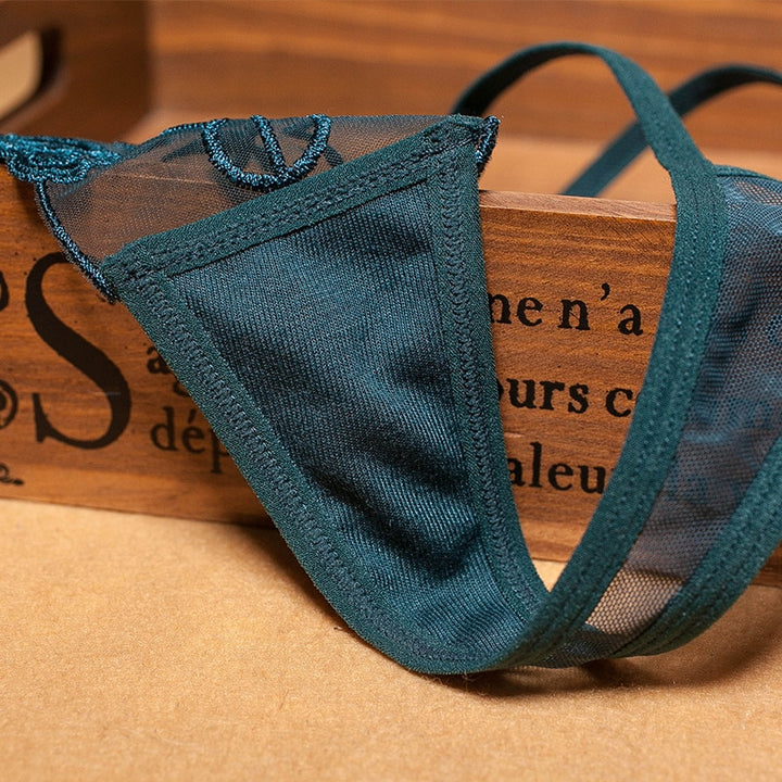 String transparent