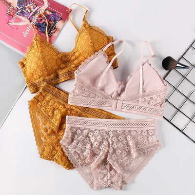 Ensemble de dentelle