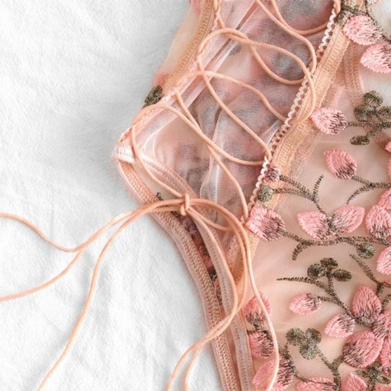 Body avec broderie