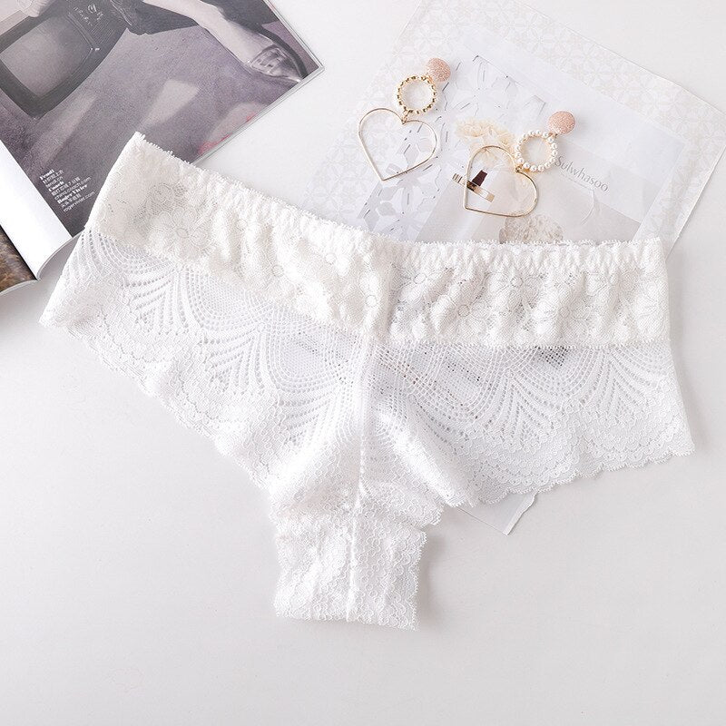Culotte en dentelle