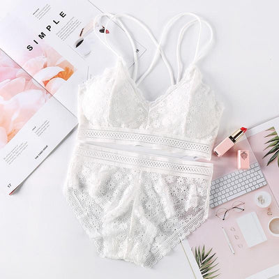 Ensemble de dentelle