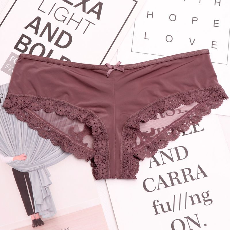 Culotte en dentelle