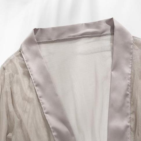 Peignoir