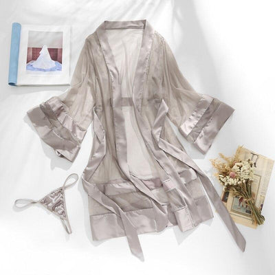 Peignoir