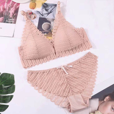 Un ensemble de sous-vêtements en dentelle